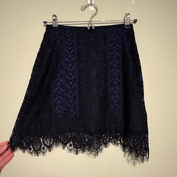 ✨ SOLD ✨ Lyla Two Piece Set - Picture 5 of 5